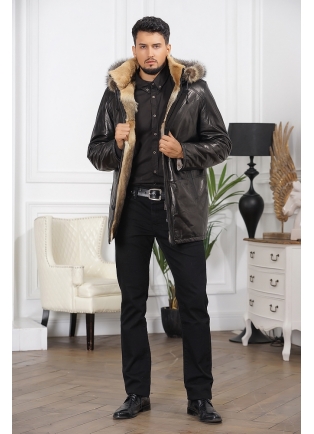 Стильная зимняя мужская куртка
