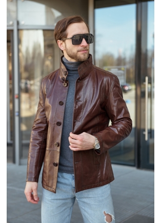 Модная кожаная куртка для мужчин