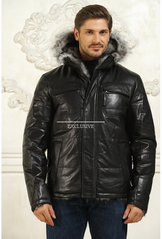 Мужская зимняя черная куртка с мехом