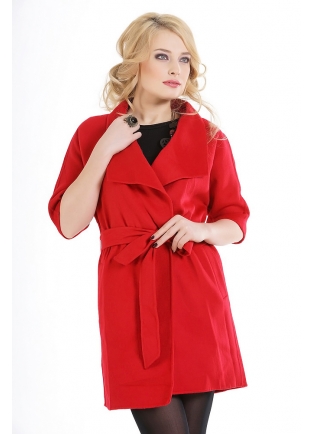Красное женское пальто MaxMara