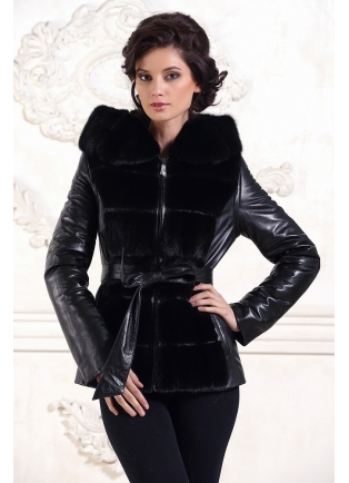 Черная куртка-жилетка с мехом норки