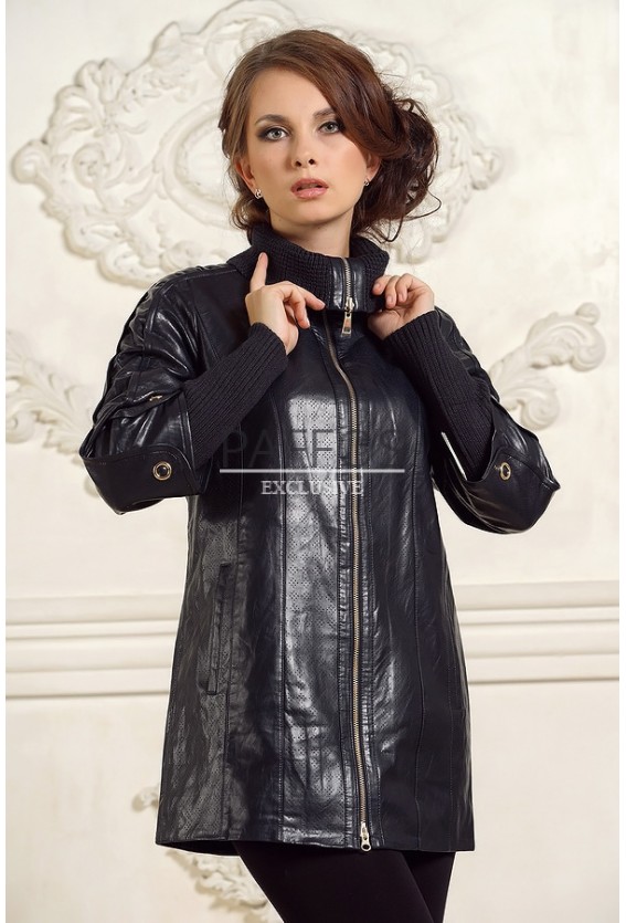 Женская куртка с трикотажными рукавами